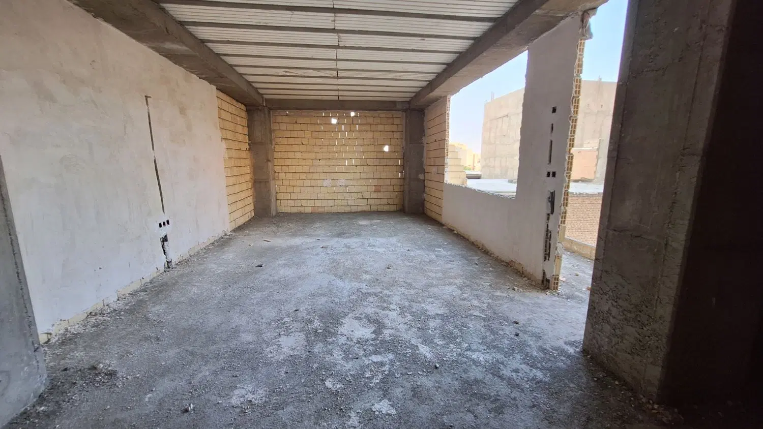 فروش واحد مسکونی  سر کلمه