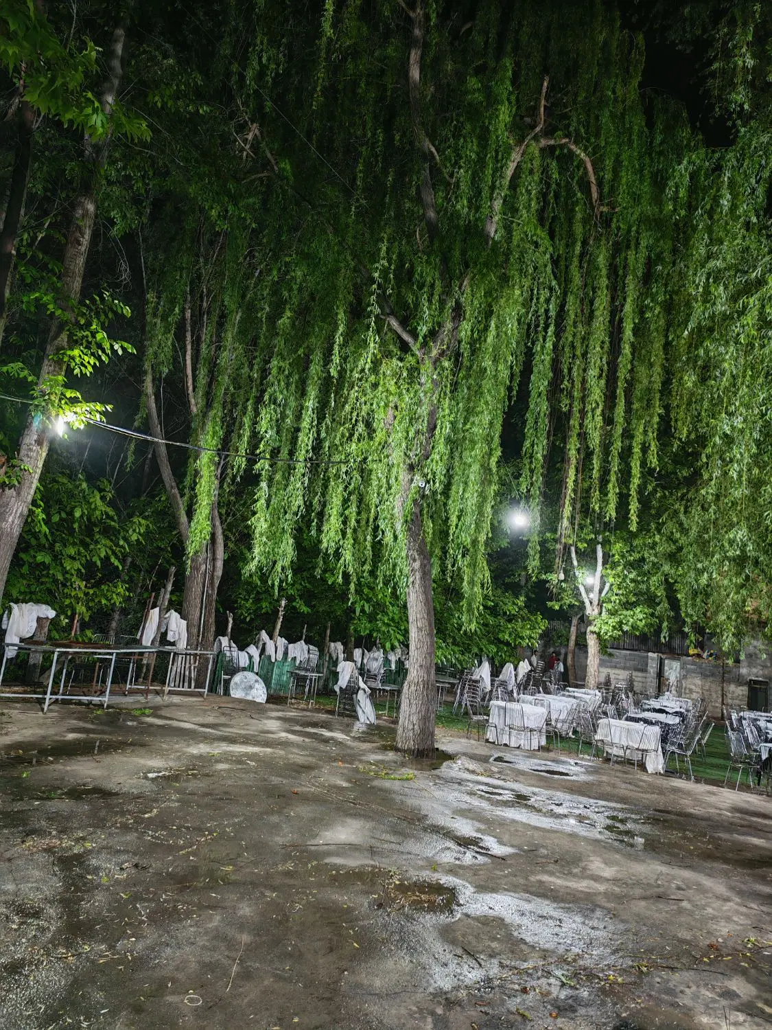 زمین تجاری 50متری  سند وپروانه دو طبقه