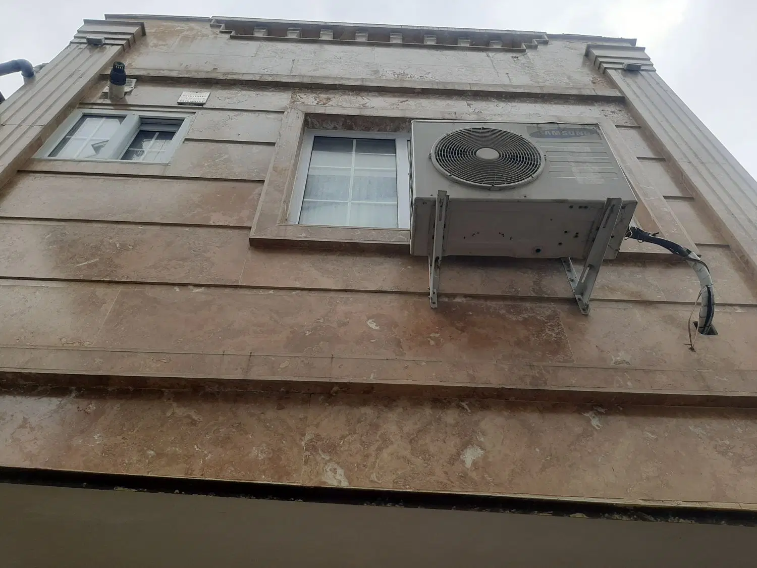 خانه دوبلکس با بام تهرانی