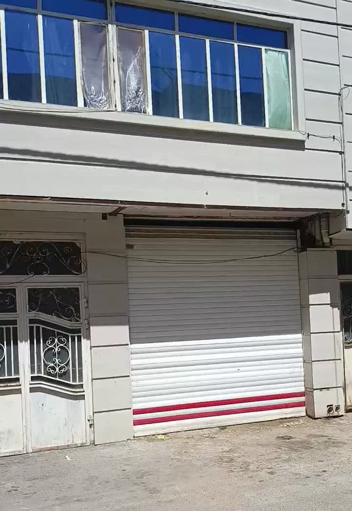 خانه مسکونی دوطبقه‌معلم‌10