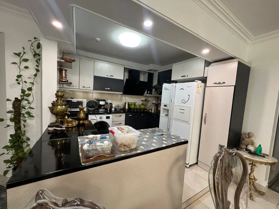 واحد ۸۵ متری سند دار