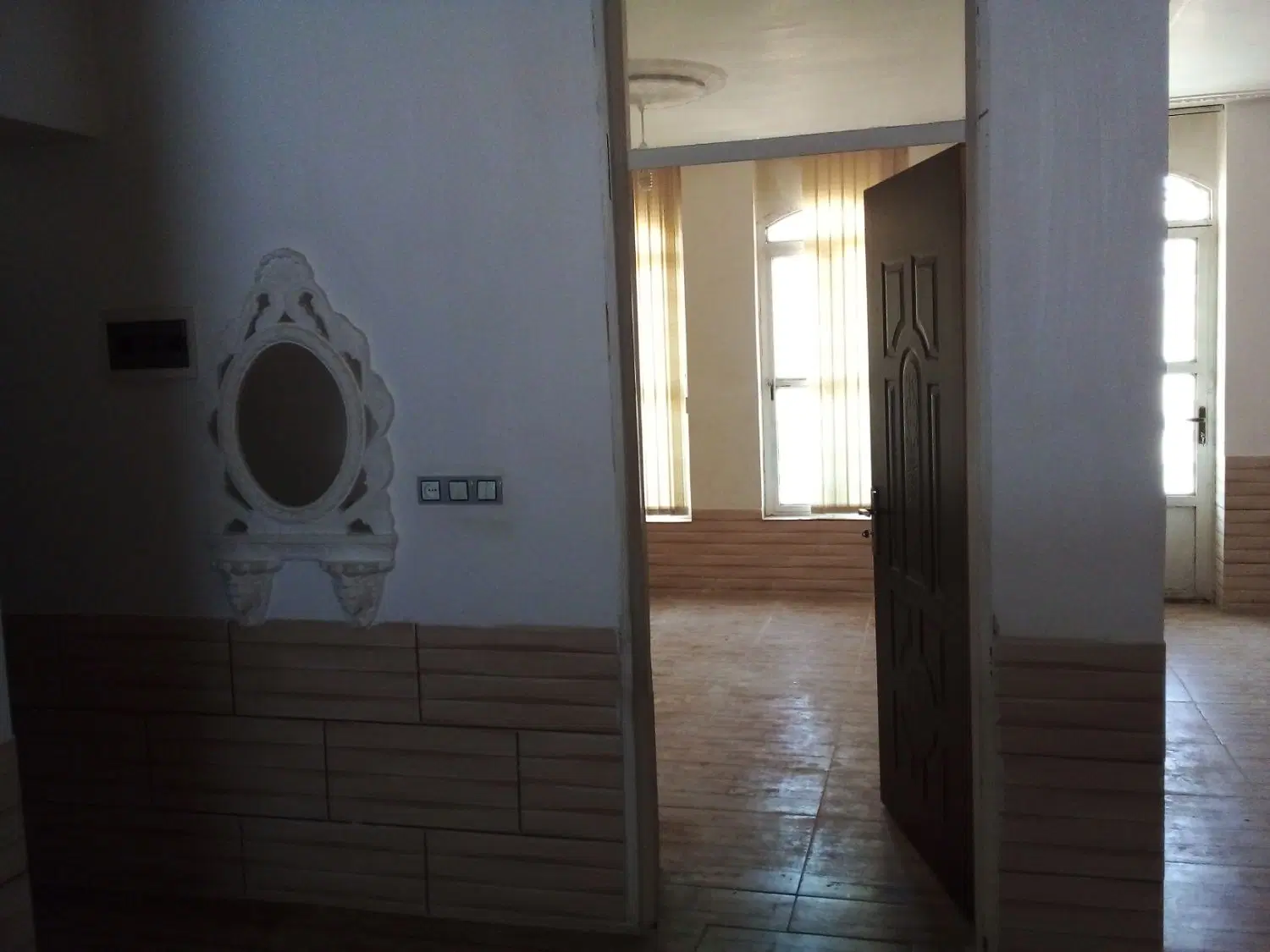 منزل مسکونی واقع درشهرک  گلها منطقه ۴