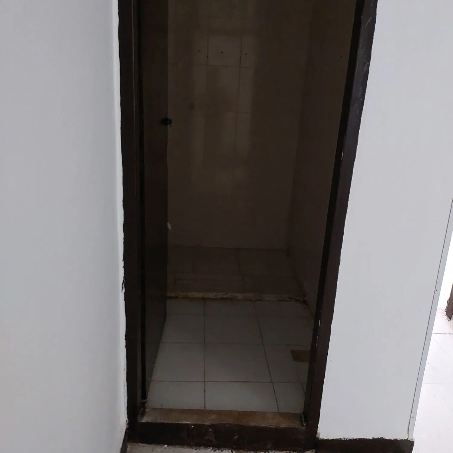 آپارتمان چهار واحده واحد همکف