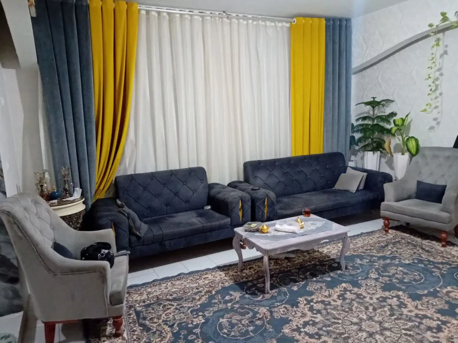 خانه نقلی در قلب بازارچه