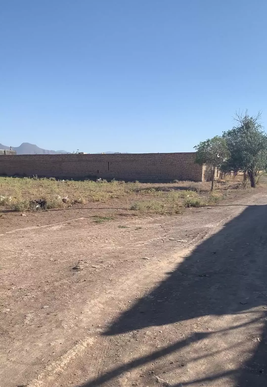 چند قطعه زمین طرح هادی قلعه افشار