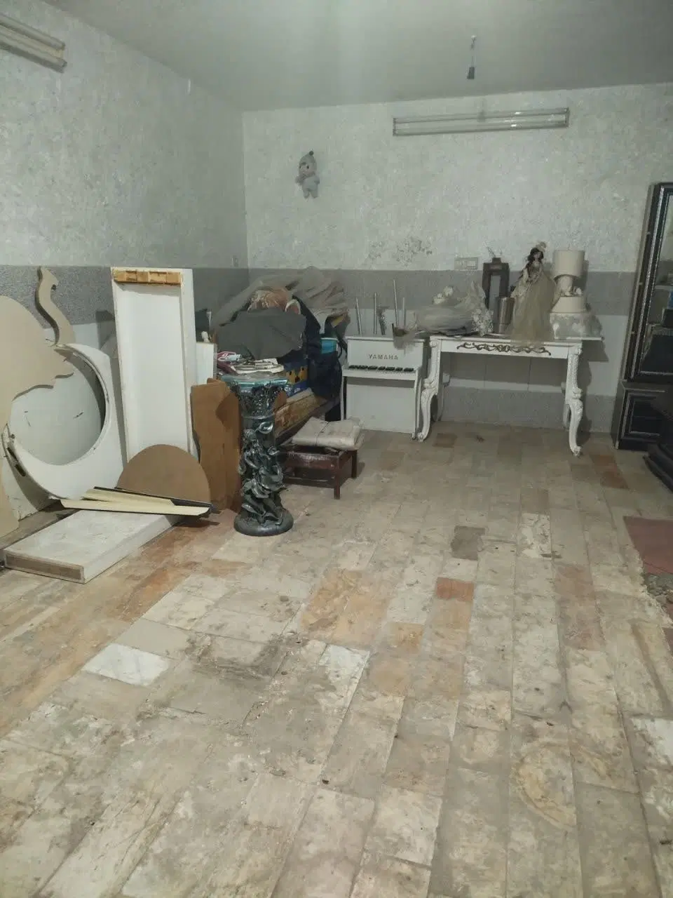 زیرزمین اجاره ای