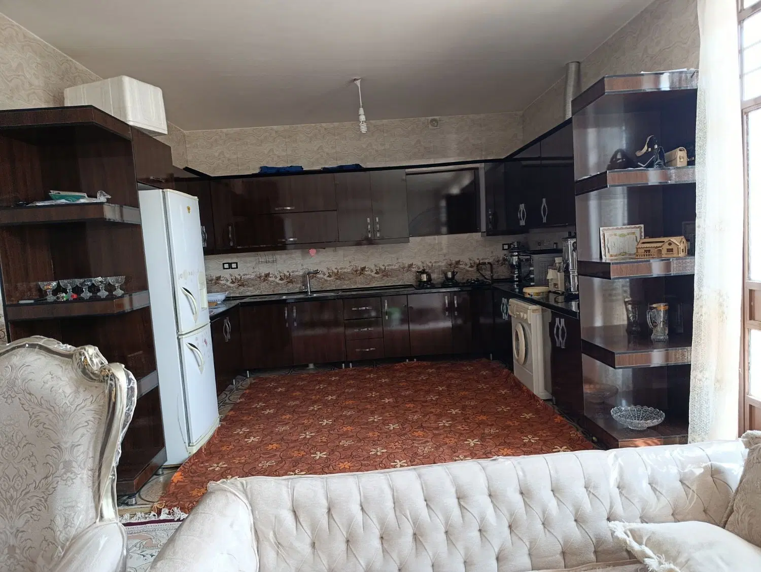خانه ویلای واقع در کمالوند
