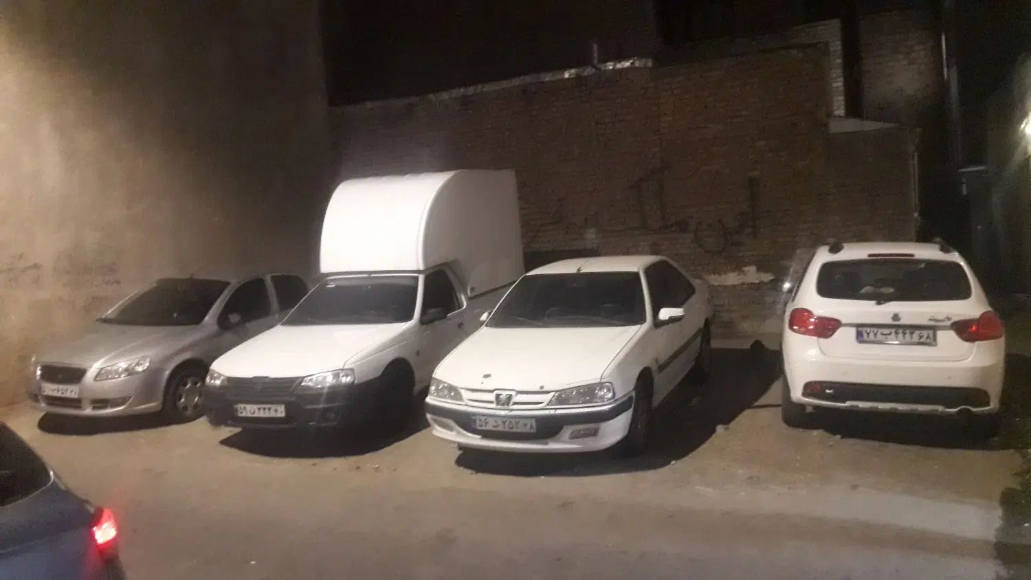 زمین مسکونی