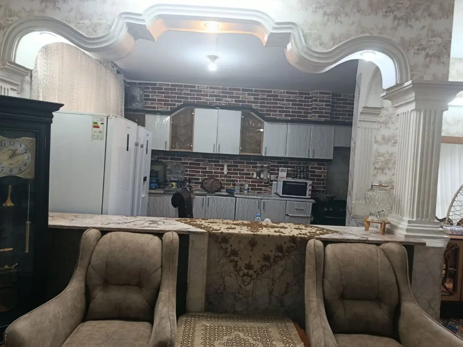 فروش خانه ی ویلایی سه طبقه
