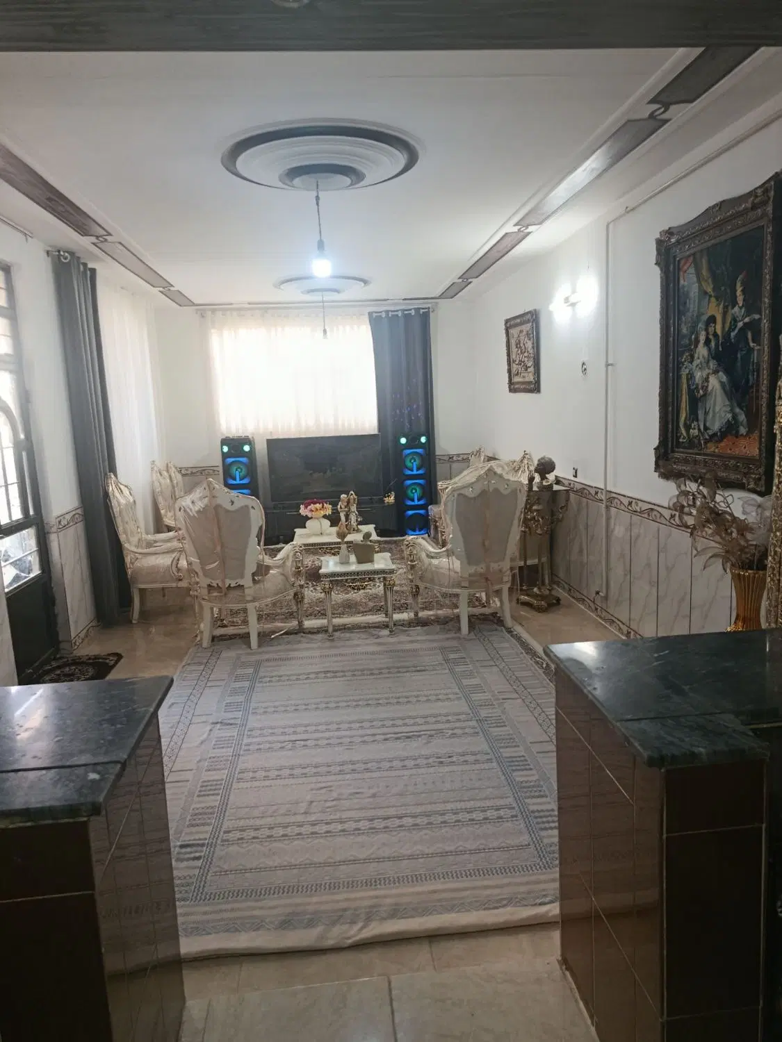 خانه ویلای میدان استقلال کوچه شهید حسین پور