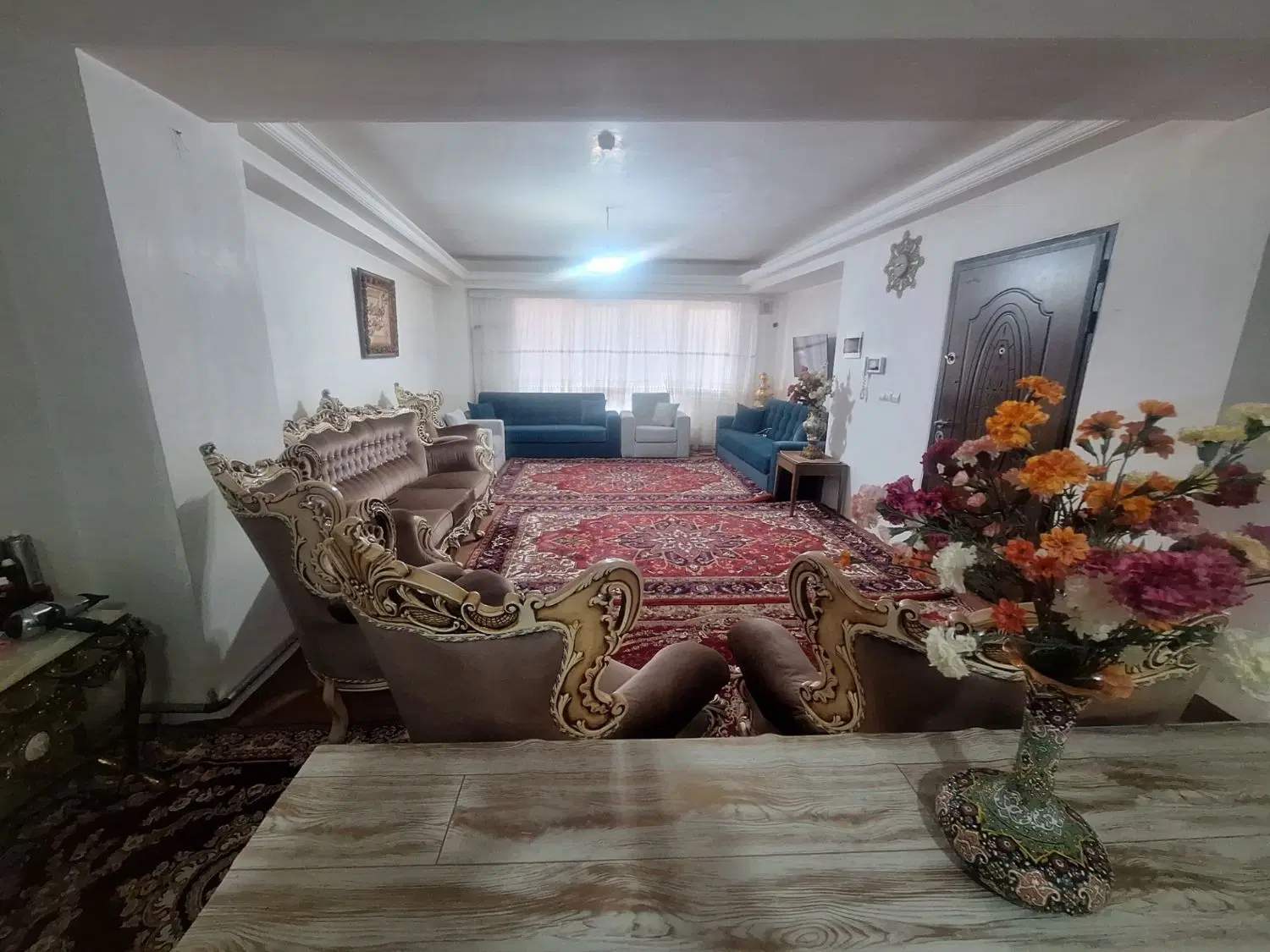 واحد ۱۱۰متری در میدان تلاش تمام رهن