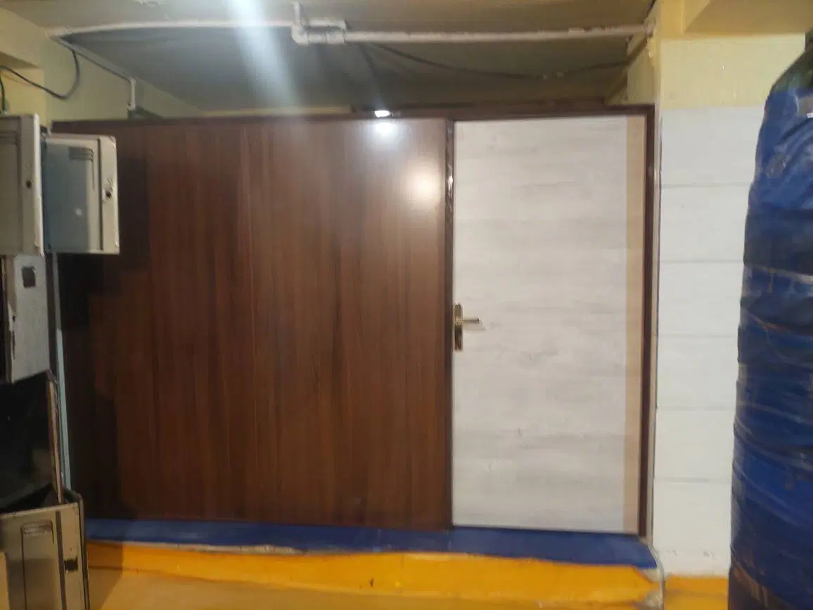 اجاره یک قسمت زیر پله باشگاه ورزشی برای کافه