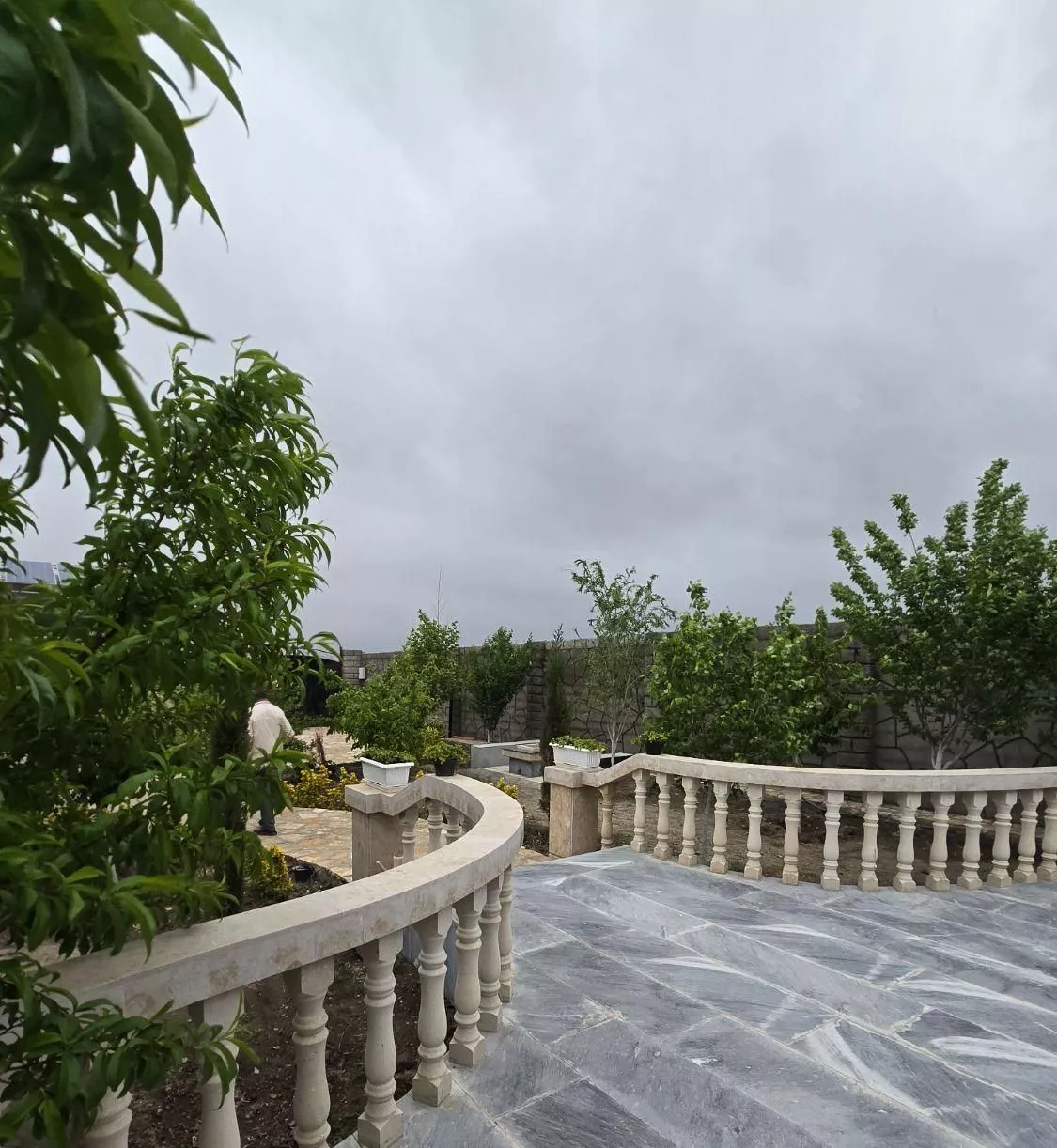 باغچه ۵۰۰ متری خیابان ۱۲ متری سوم کاهو