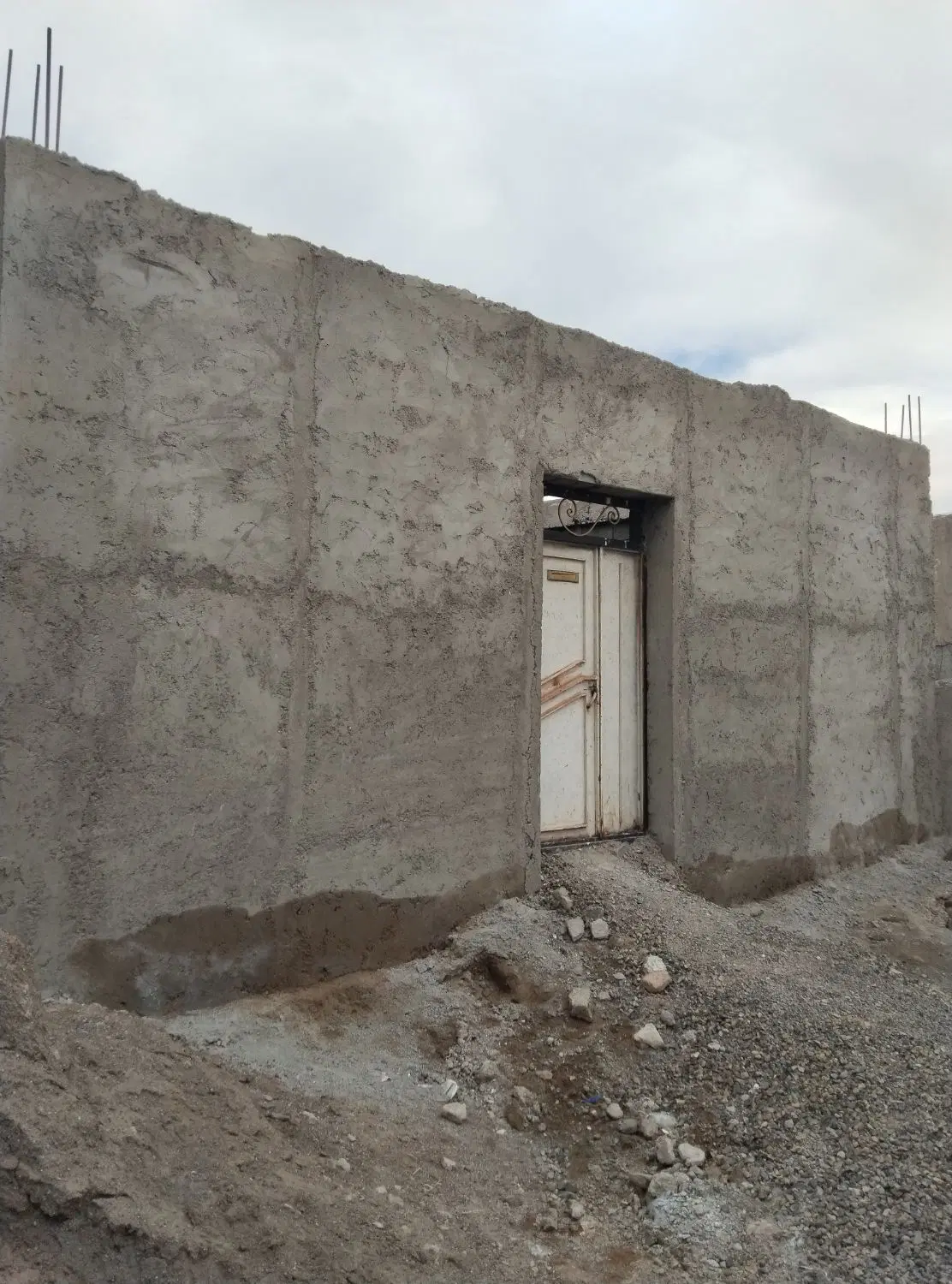 خانه نیمه کاره فروش فوری