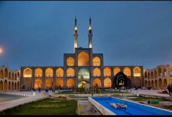 زمین امیر چقماق