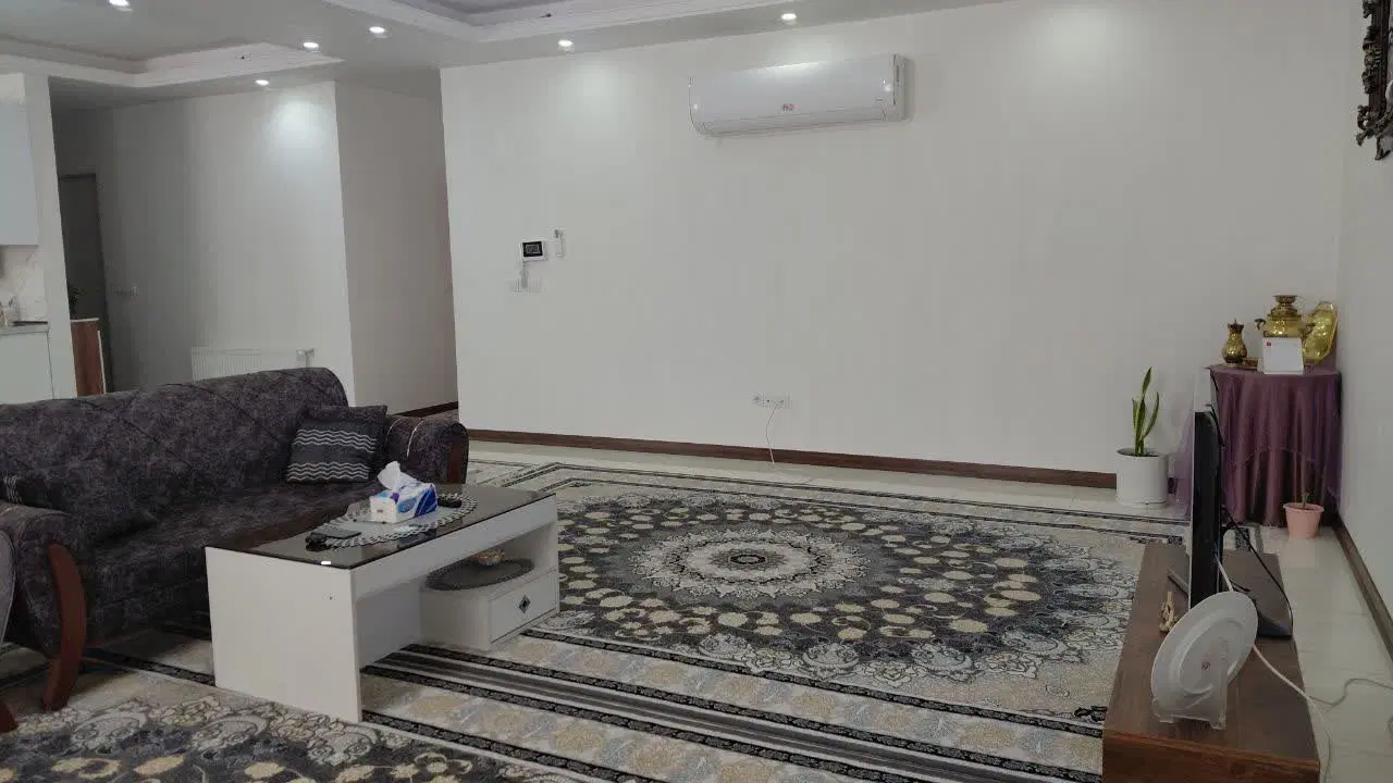 آپارتمان ۱۳۰ متری