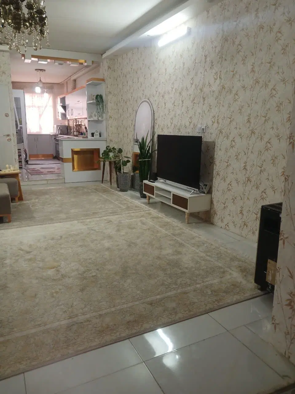 منزل نود متری با آسانسور