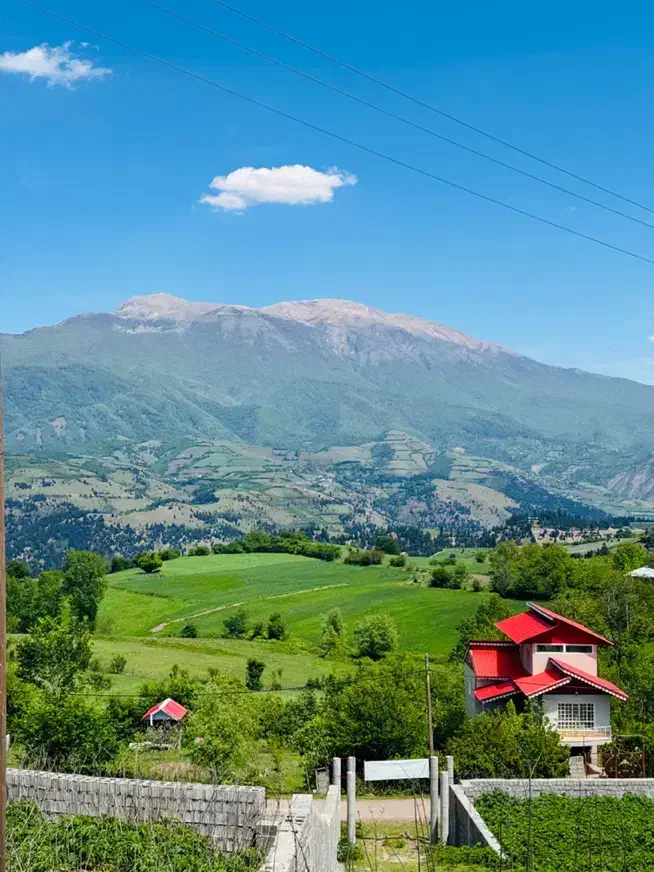 ۳۰۰ متر زمین مسکونی بام گیلان