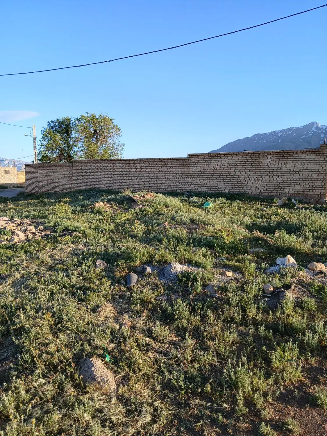 زمین خالی ومحصور مسکونی تالاب گندمان