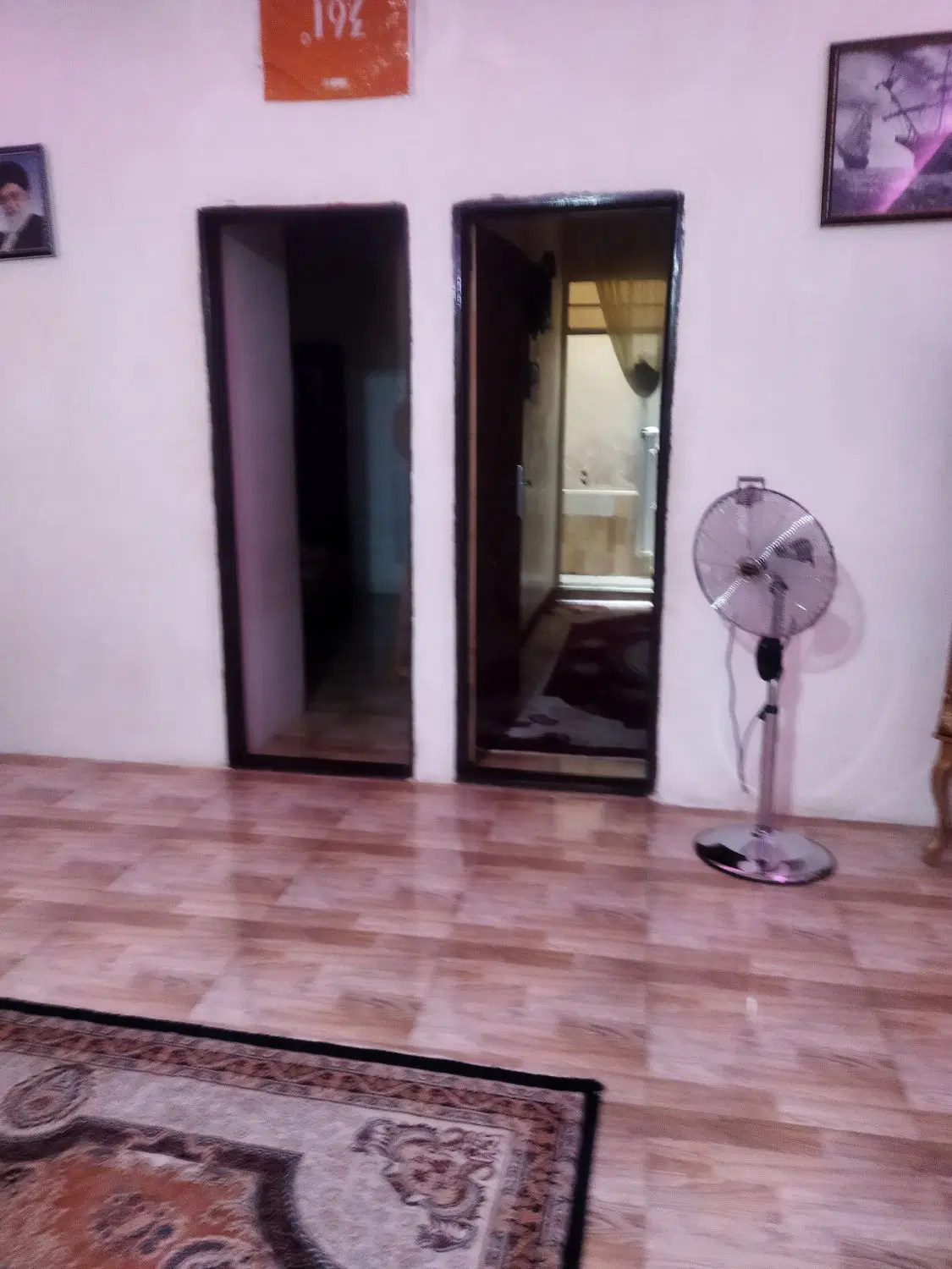 صد متری در شهرک حجت