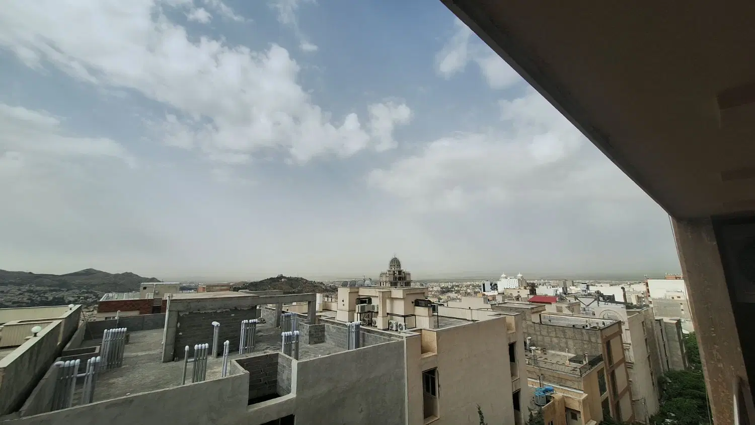 آپارتمان ۱۹۰متری عظیمیه تهاتر(استثنائی ویوابدی)