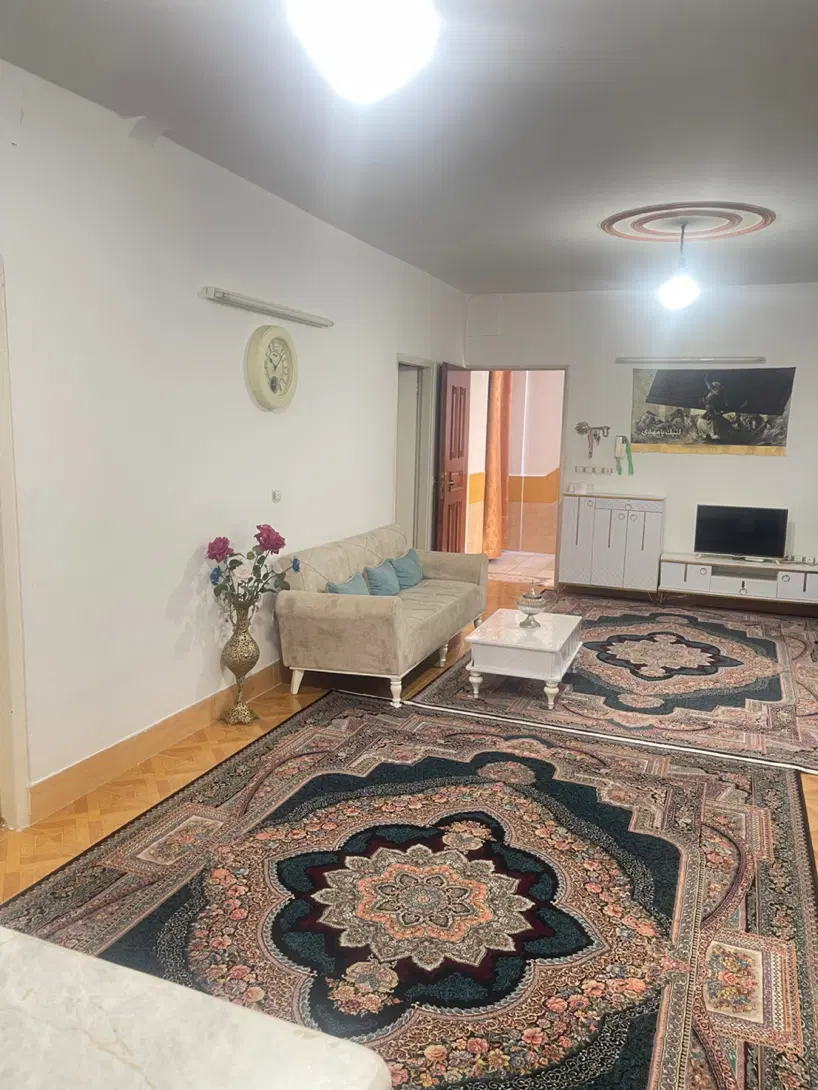 خانه اجاره‌ای ۸۰متری،ولیعصر