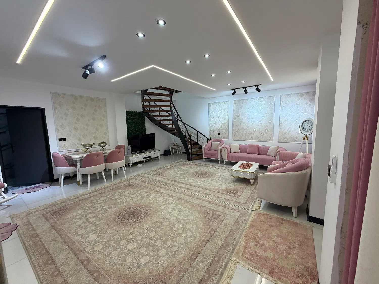 ویلا واقع در خطیب کلا دوبلکس
