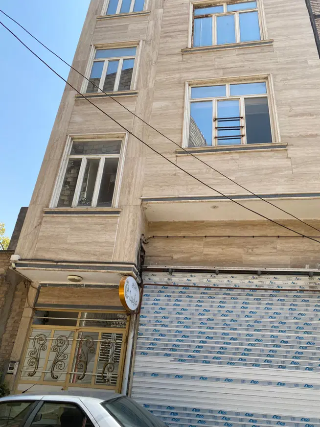 مغازه و خونه مرکز شهر
