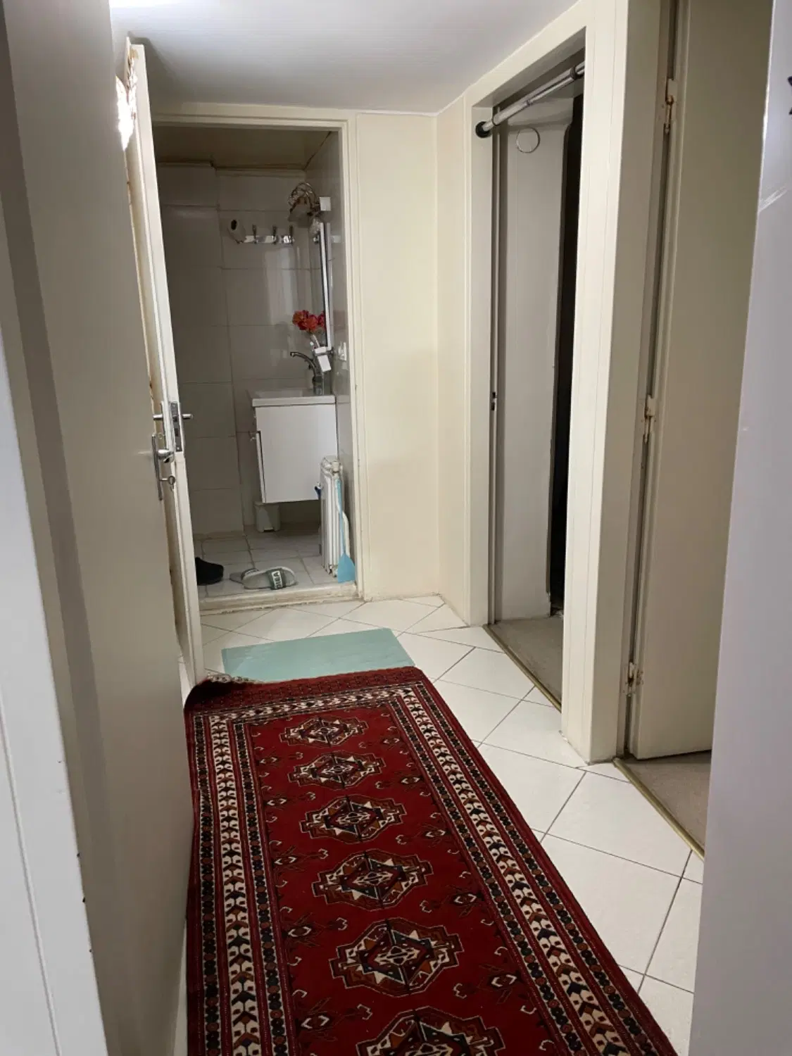 آپارتمان ۹۶ متری میرعماد