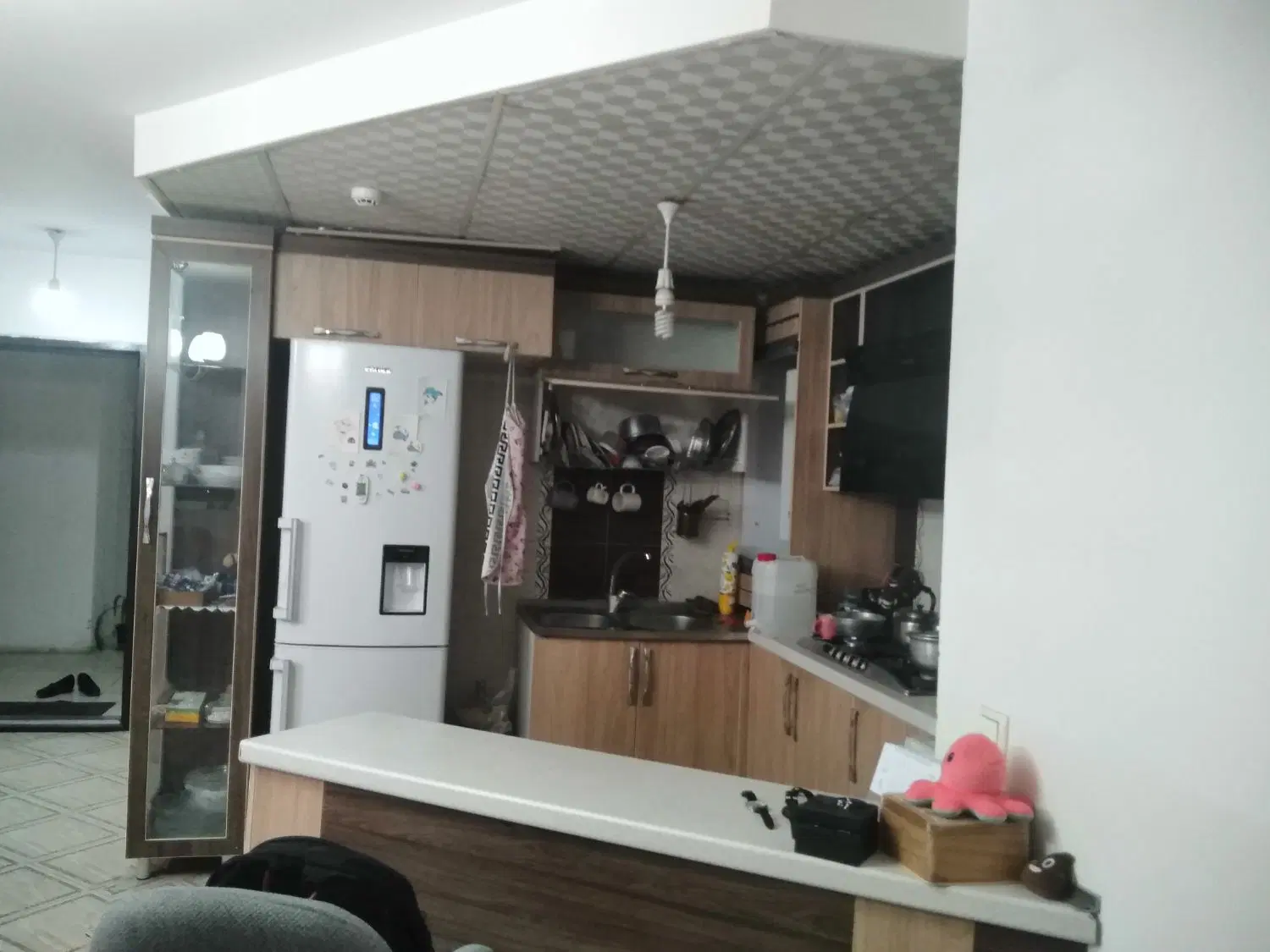 فروش یک واحد آپارتمان