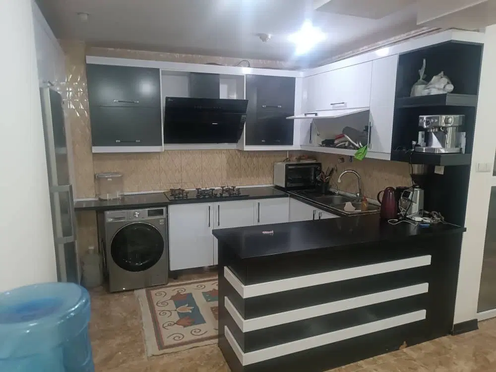دوخواب طبقه یک پارکینگ اسانسور