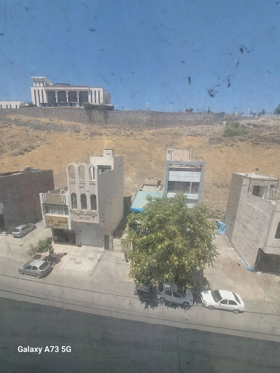 آپارتمان ۱۶۳متر طبقه چهارم فول امکانات عالی