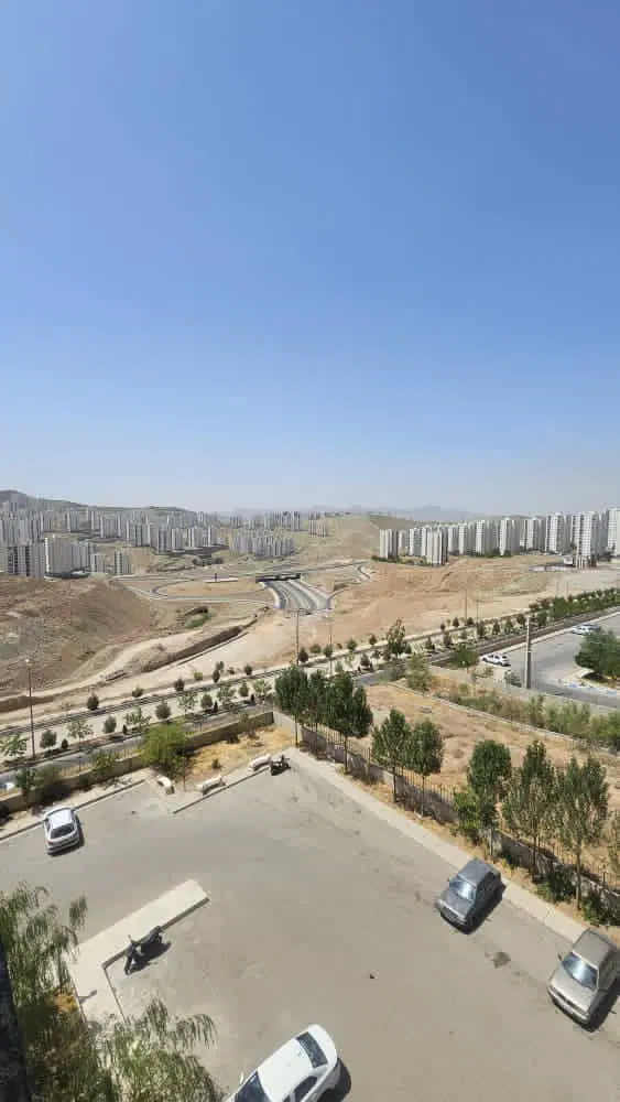 فروش یک واحد اپارتمان  پردیس فاز ۱۱ زون ۱