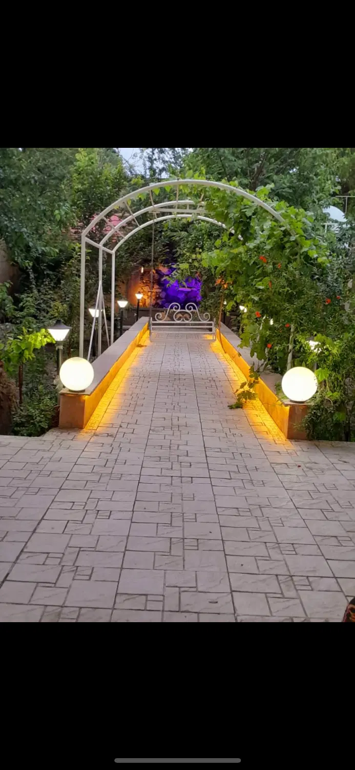 باغچه ۳۵۰ متری دوبلکس