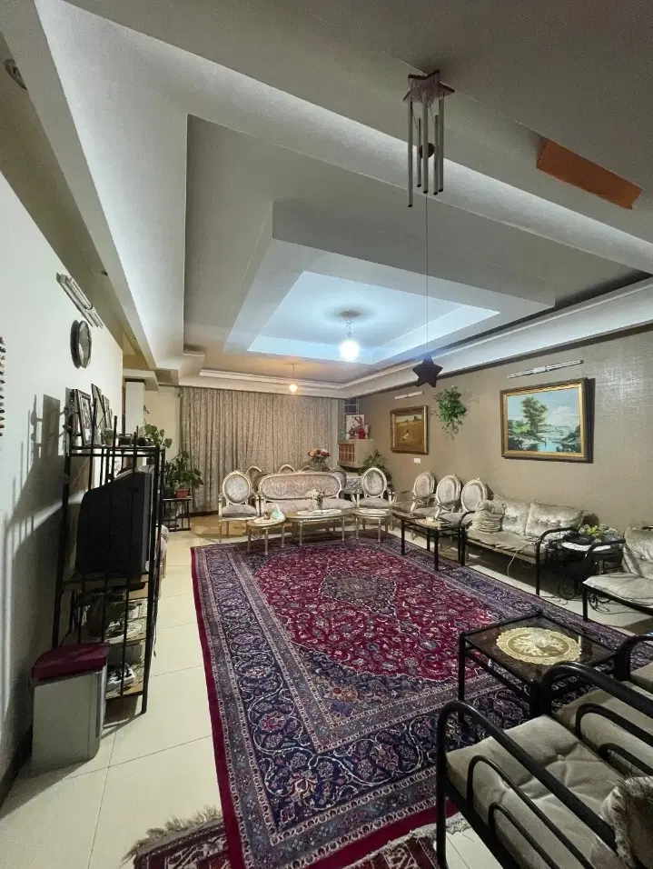 آپارتمان دوخوابه با آسانسور فرخی جنوبی