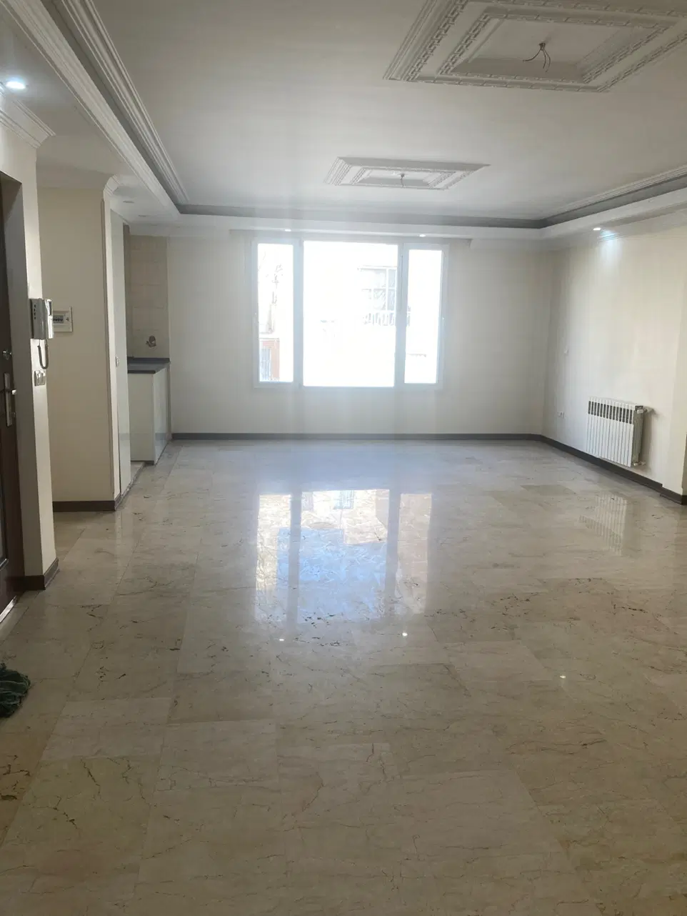 ۹۵ متری تکواحدی