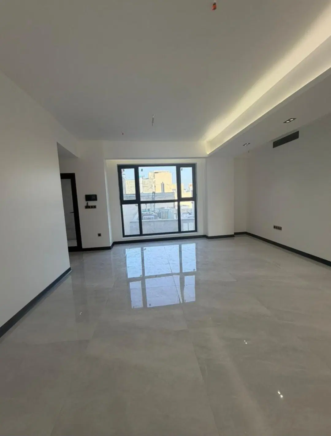 ۱۳۰ متر مدرن۳خواب فول امکانات