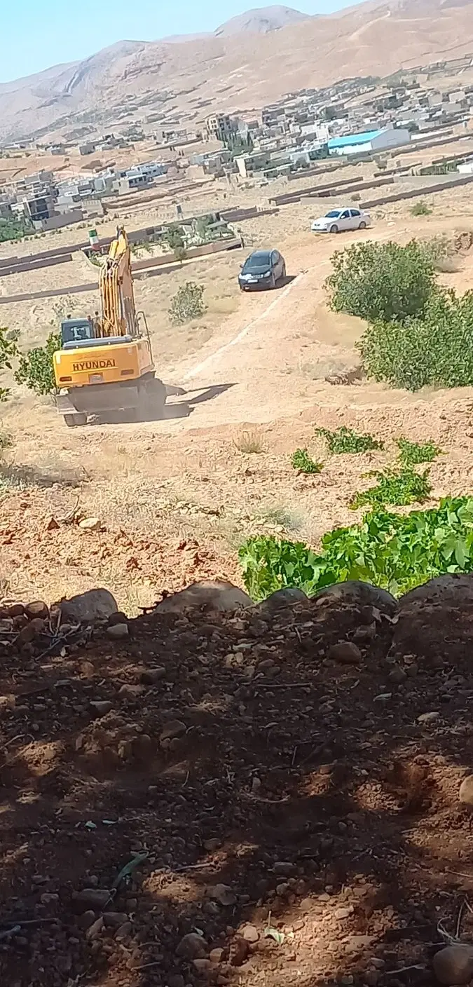 ۱۲۴۰متر زمین باغ قلات باغ اسپس