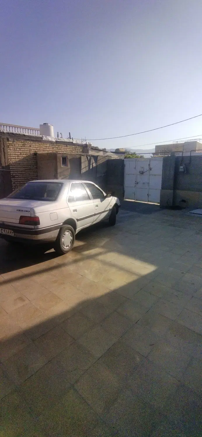 منزل ویلایی ۳۳۰ متری