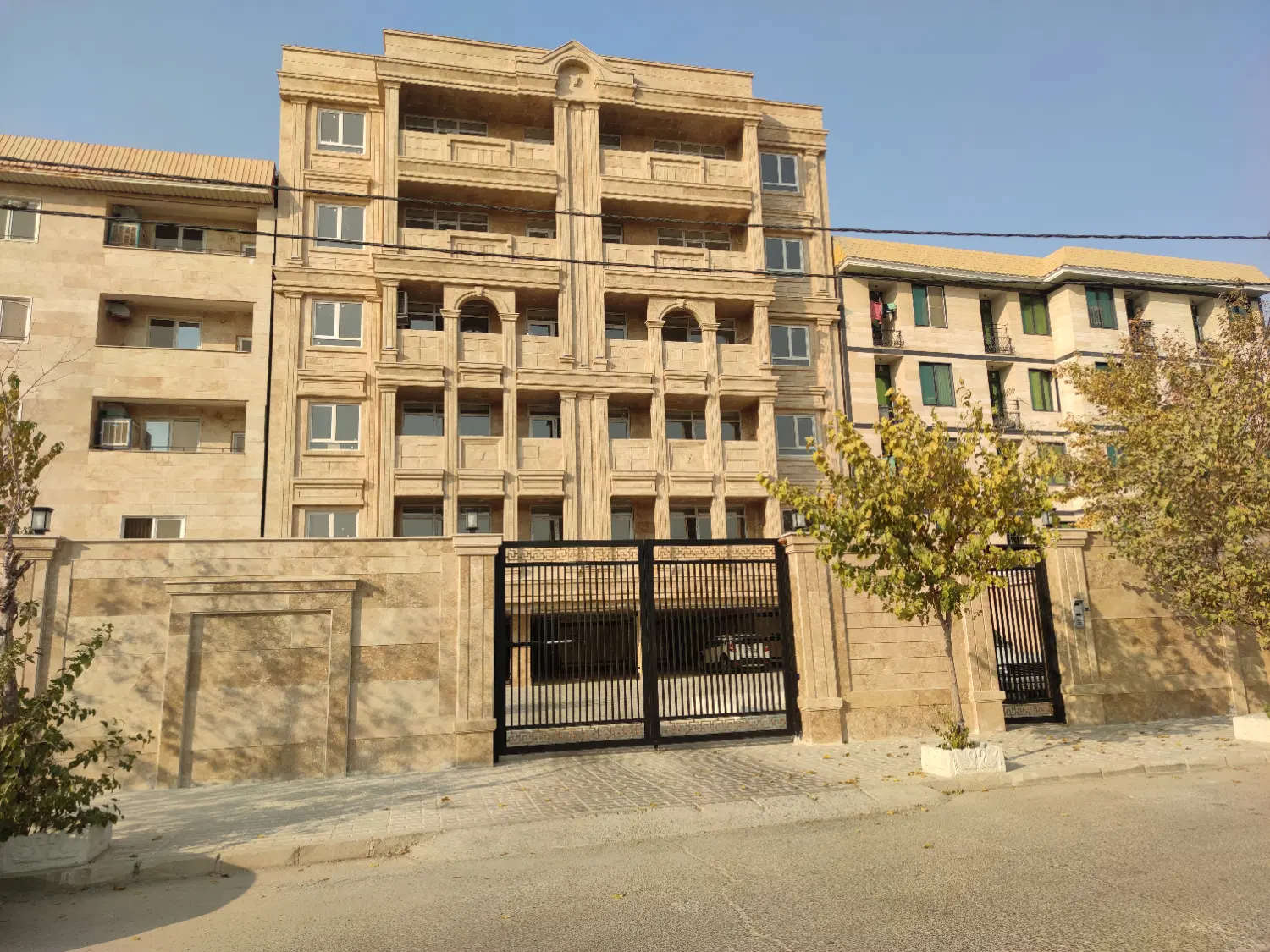 فروشی آپارتمان 120 متری نوساز کلید نخورده
