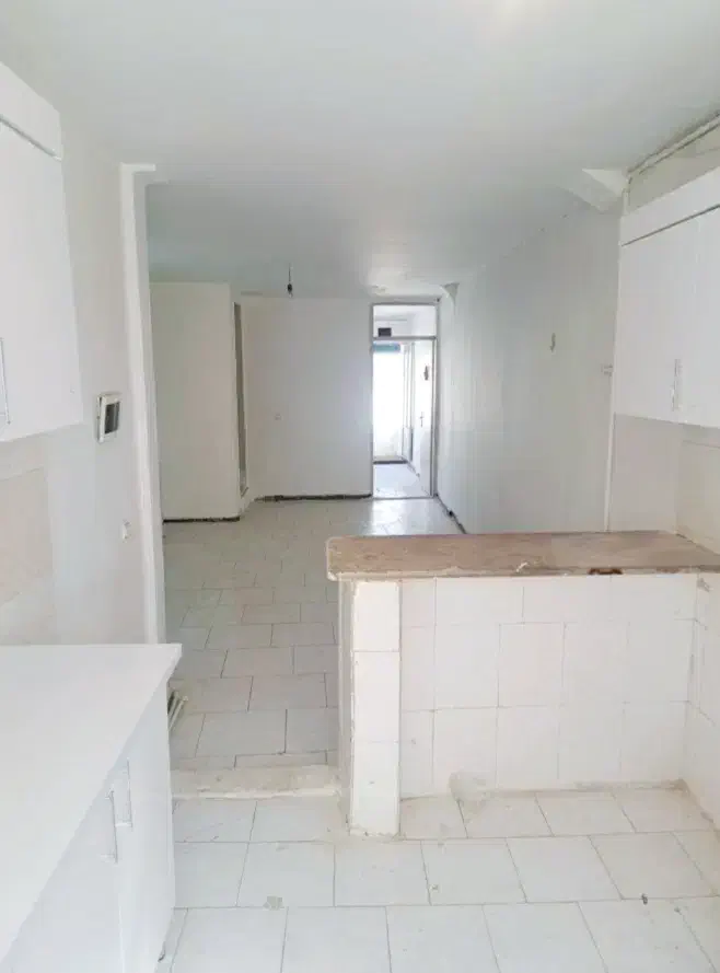 اجاره آپارتمان طبقه دوم ۶۰ متر  دوکله  نورگیر