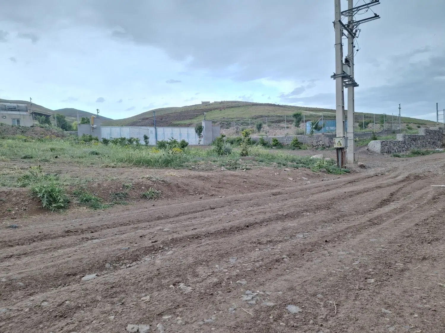 باغ ویلا کارکنان جهاد کشاورزی در منطقه رشتقون