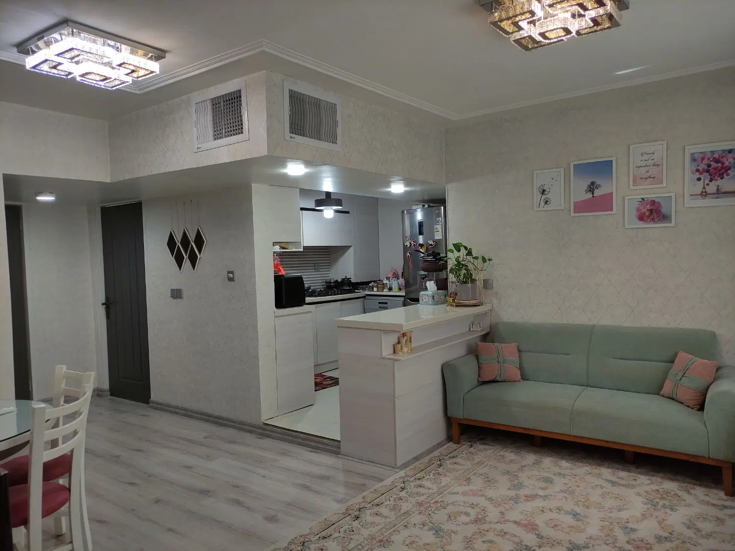 دوخوابه بازسازی شده کوچه ۳۵ امیرکبیر