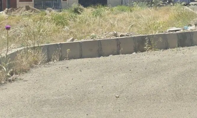 زمین و آپارتمان گلشهر