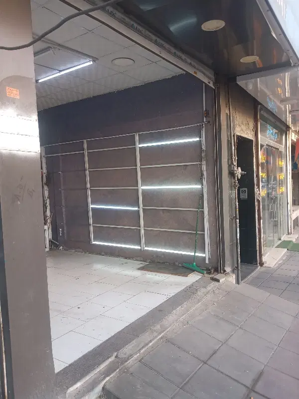اجاره بحر اصلی روبرو قنادی شاتوت لوکیشن عالی