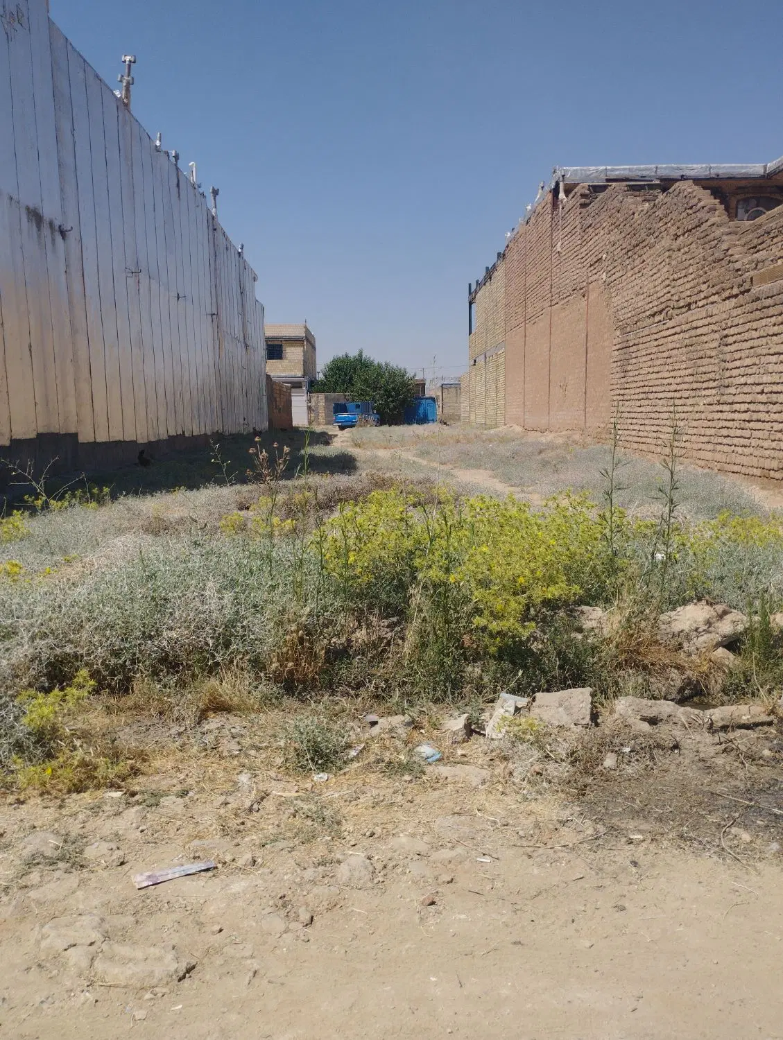 زمین ساختمانی