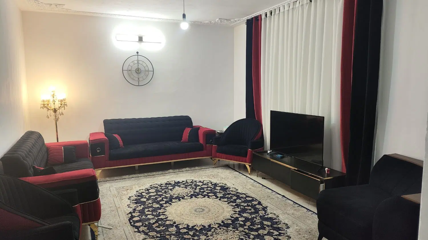 مجیدیه تخلیه فوری90متر2طرف نور2خواب مناسب خانواده