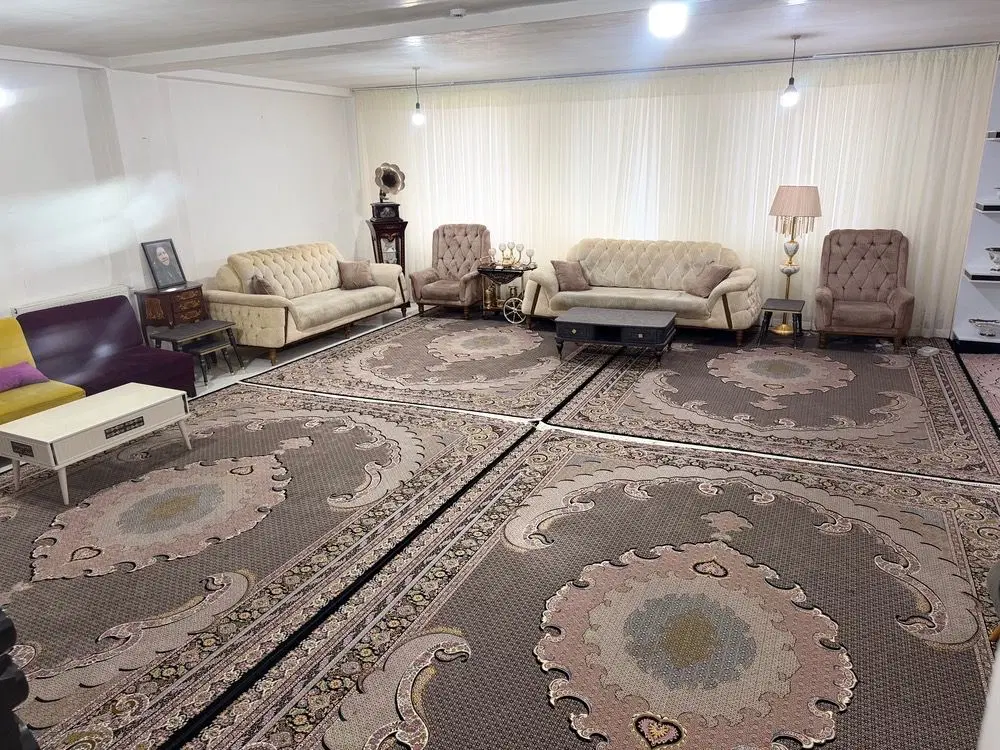 آپارتمان چهار طبقه