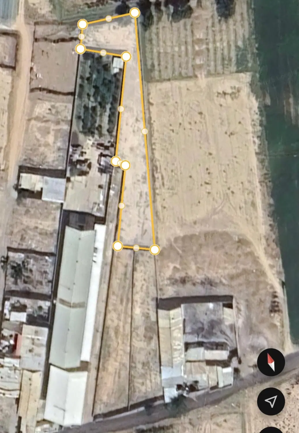 زمین ایرین چهاردیواری