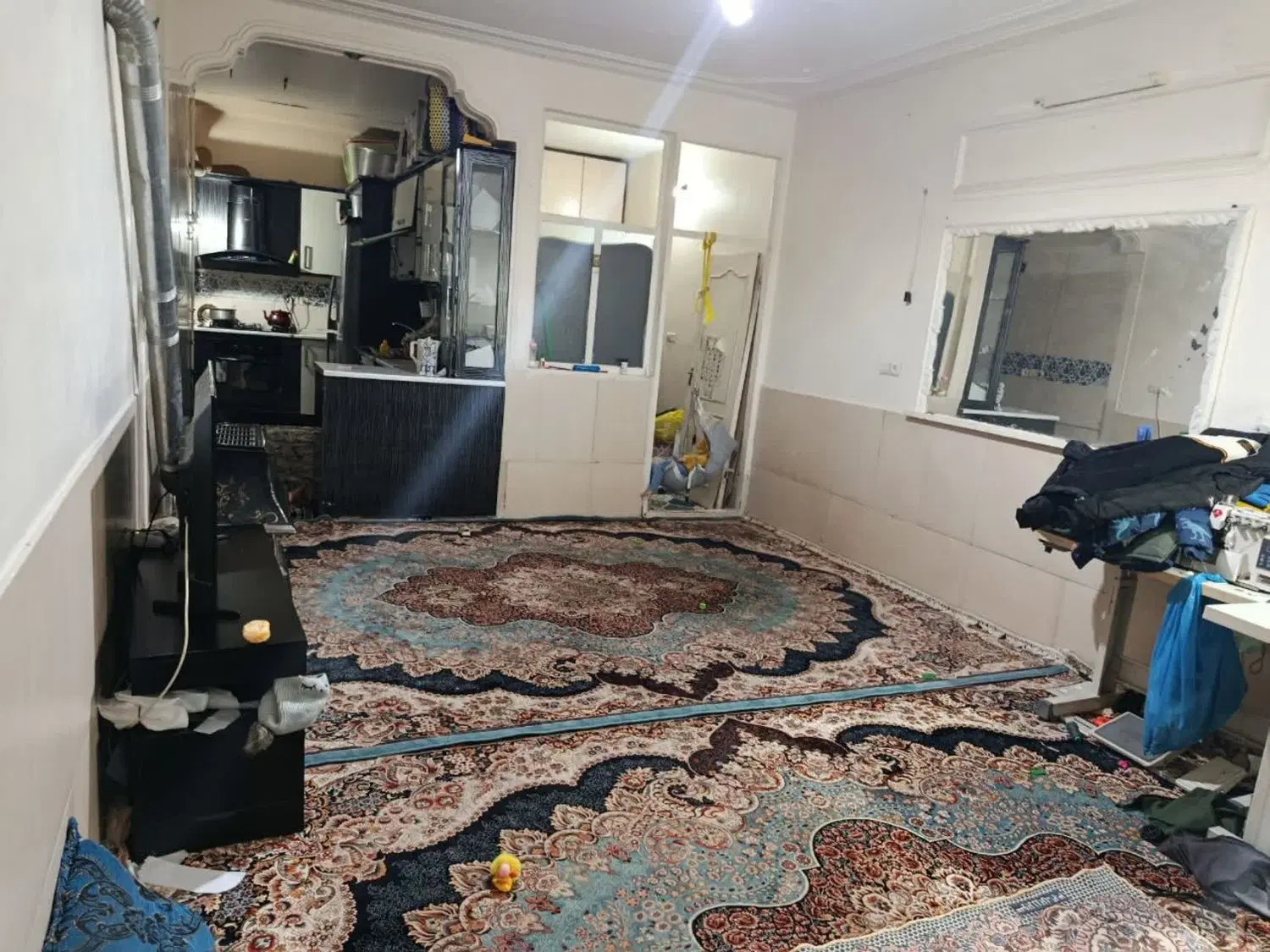 منزل ۶۰ متری در خیابان امام